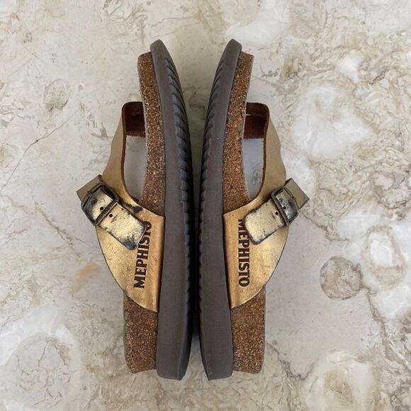 Mephisto Helen Gold Leather Thong Sandals - Picture 11 of 14